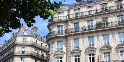 Paris / Façades d'immeubles haussmanniens